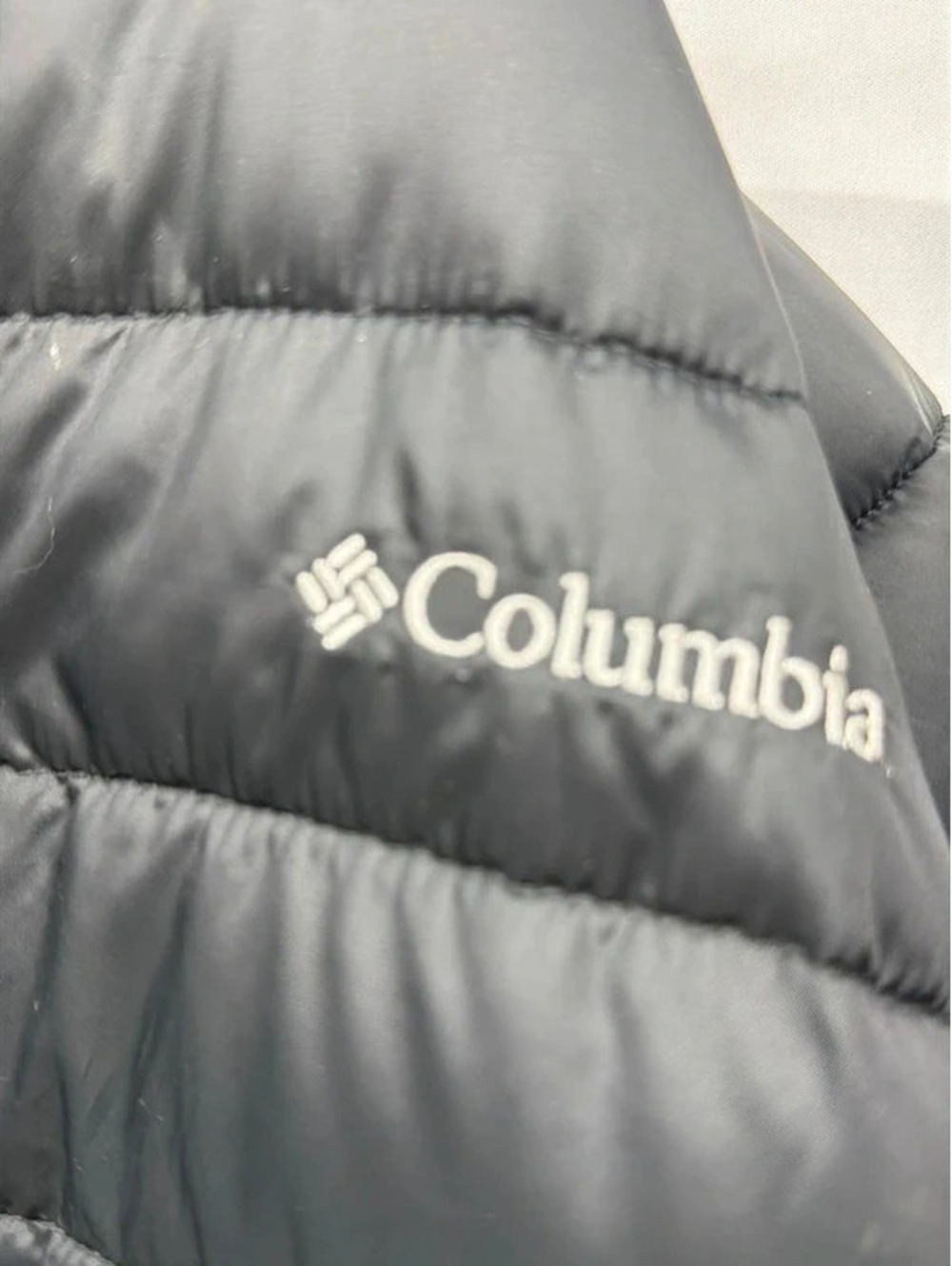 Columbia jacket - Picture 3 of 3